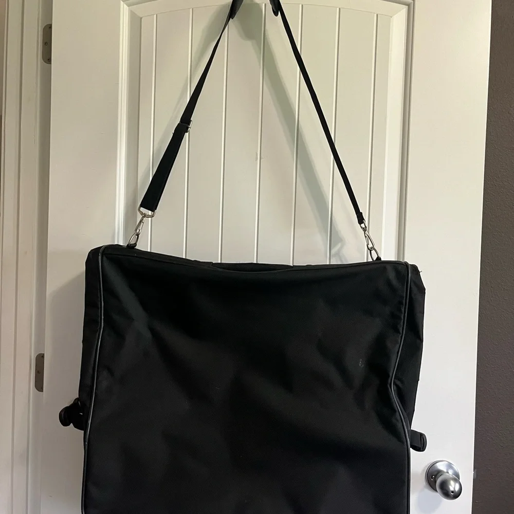 Swiss Alps Black Victorinox 24'x20 Travel Luggage Garment Bag Hanging Clothes